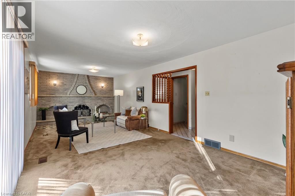 48 Village Drive, Hamilton, Ontario  L8E 3N1 - Photo 19 - 40778814