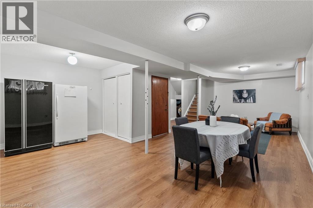 48 Village Drive, Hamilton, Ontario  L8E 3N1 - Photo 26 - 40778814