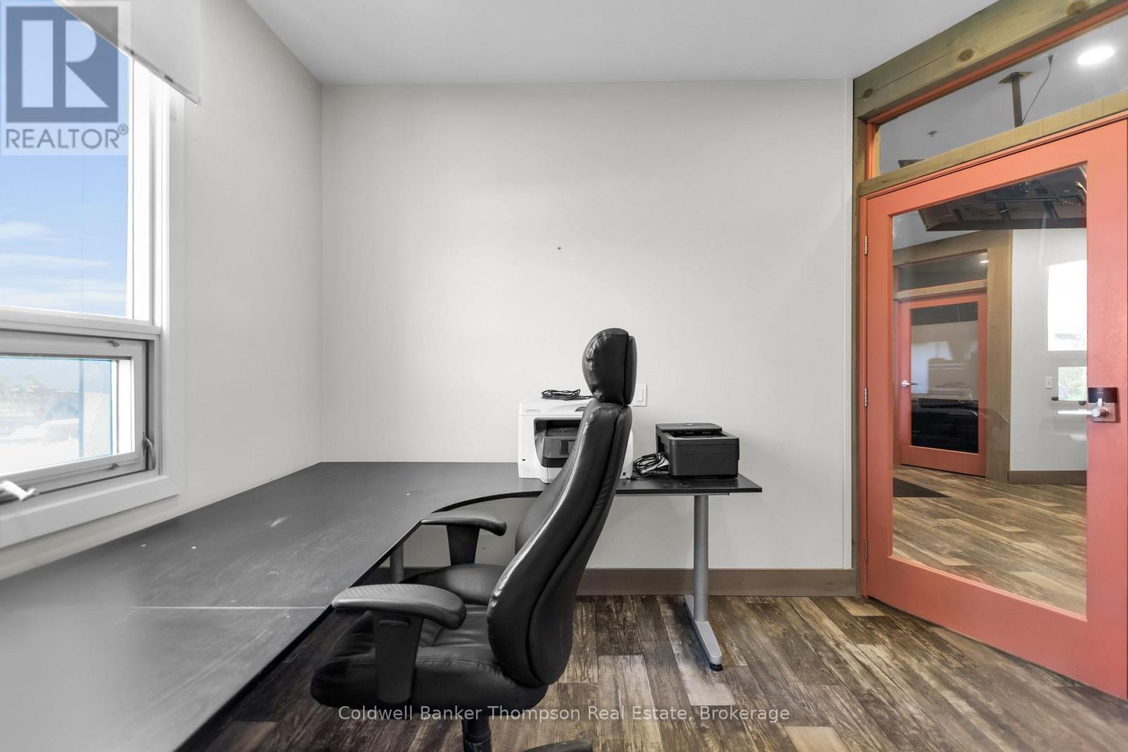 104 - 1 Crescent Road, Huntsville, Ontario  P1H 1Z6 - Photo 8 - X12646614