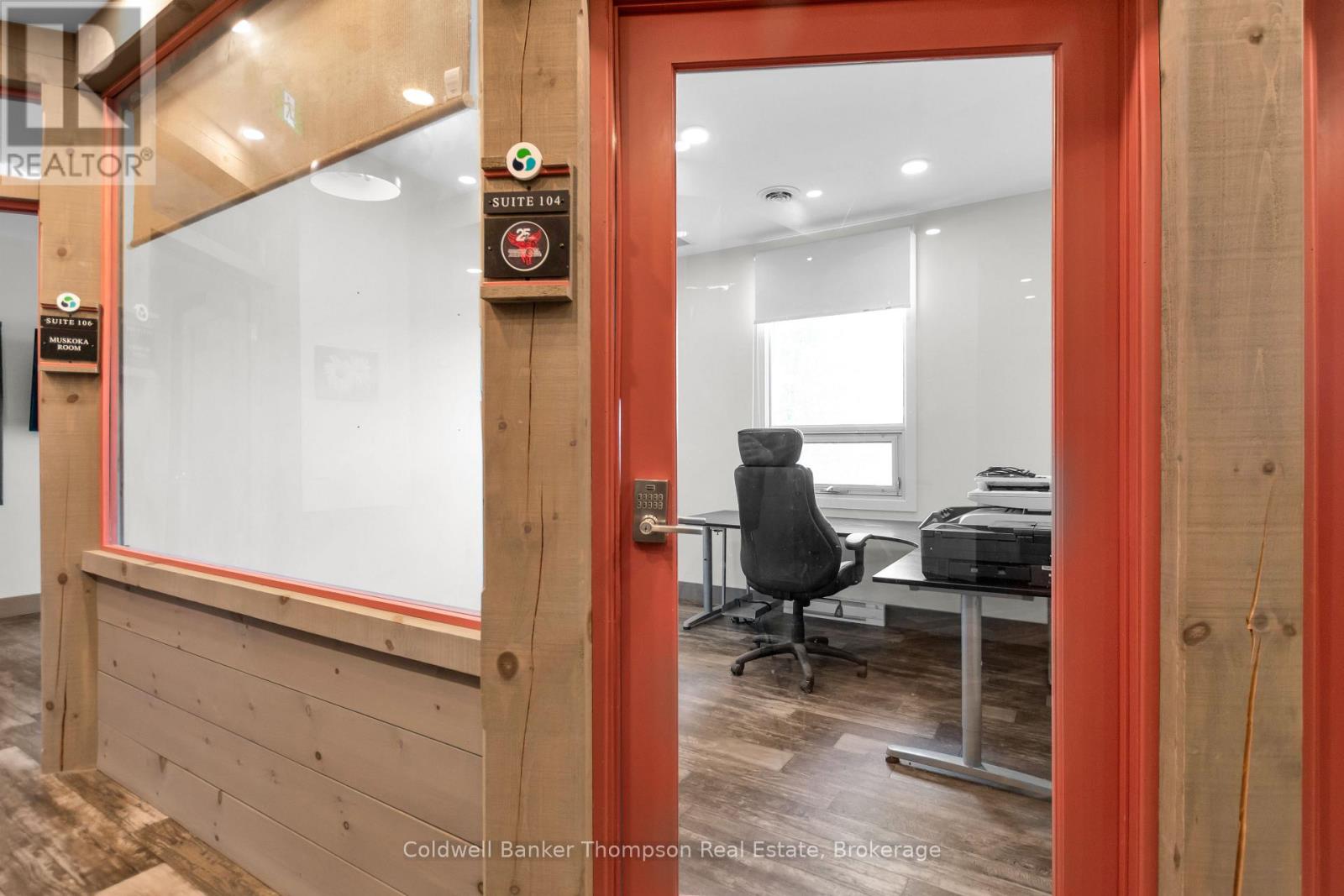 104 - 1 Crescent Road, Huntsville, Ontario  P1H 1Z6 - Photo 9 - X12646614