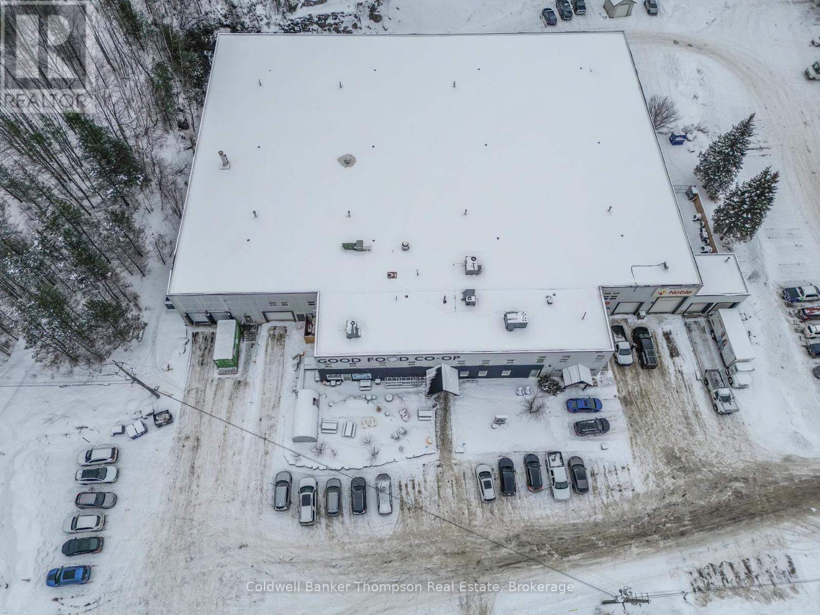 216 - 1 Crescent Road, Huntsville, Ontario  P1H 1Z6 - Photo 2 - X12646616