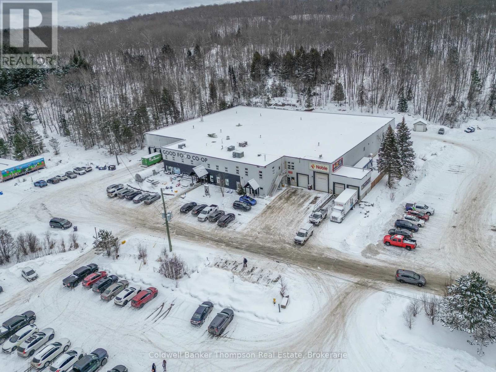 205 - 1 Crescent Road, Huntsville, Ontario  P1H 1Z6 - Photo 4 - X12646618