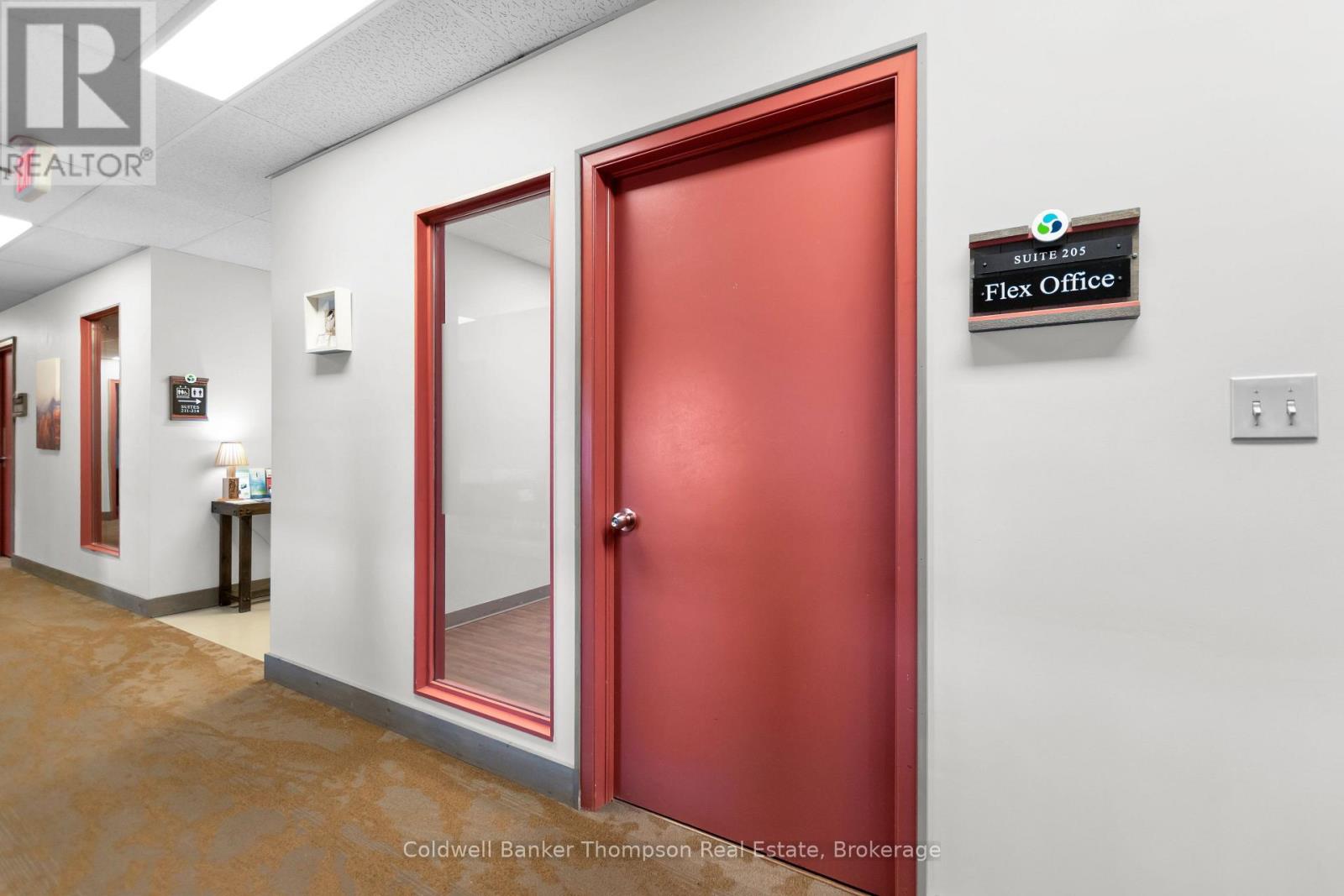 205 - 1 Crescent Road, Huntsville, Ontario  P1H 1Z6 - Photo 6 - X12646618