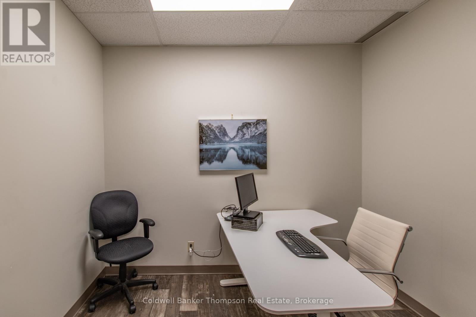 219 - 1 Crescent Road, Huntsville, Ontario  P1H 1Z6 - Photo 6 - X12646622