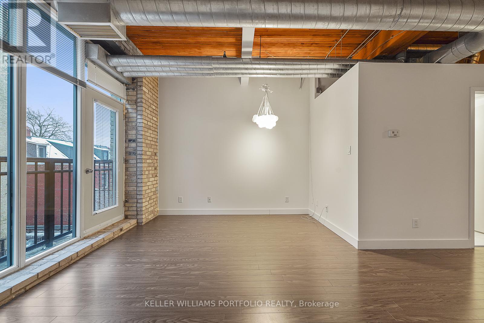 324 - 955 Queen Street W, Toronto, Ontario  M6J 3X5 - Photo 11 - C12646548