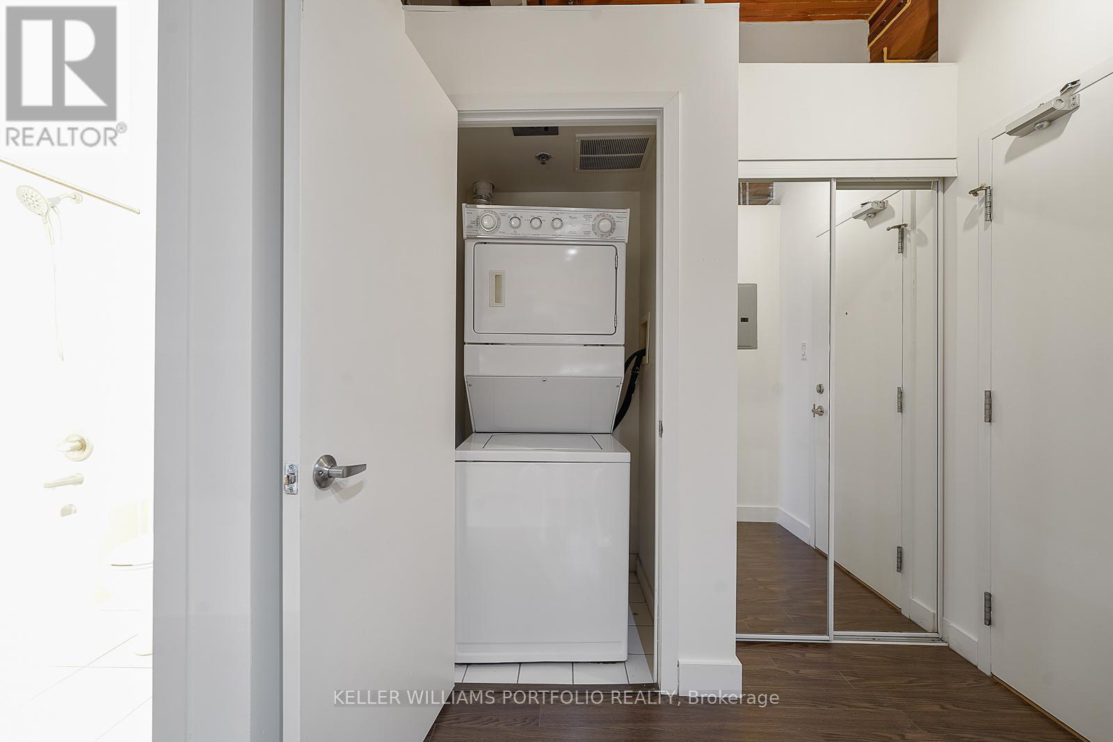 324 - 955 Queen Street W, Toronto, Ontario  M6J 3X5 - Photo 17 - C12646548