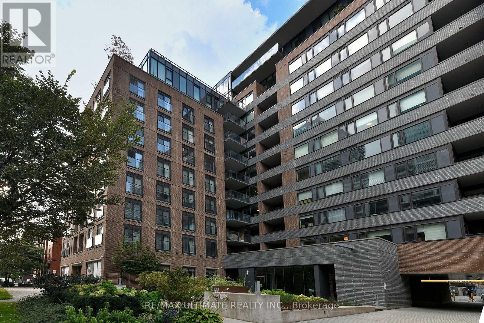 703 - 400 Wellington Street W, Toronto, Ontario  M5V 0B5 - Photo 1 - C12646578