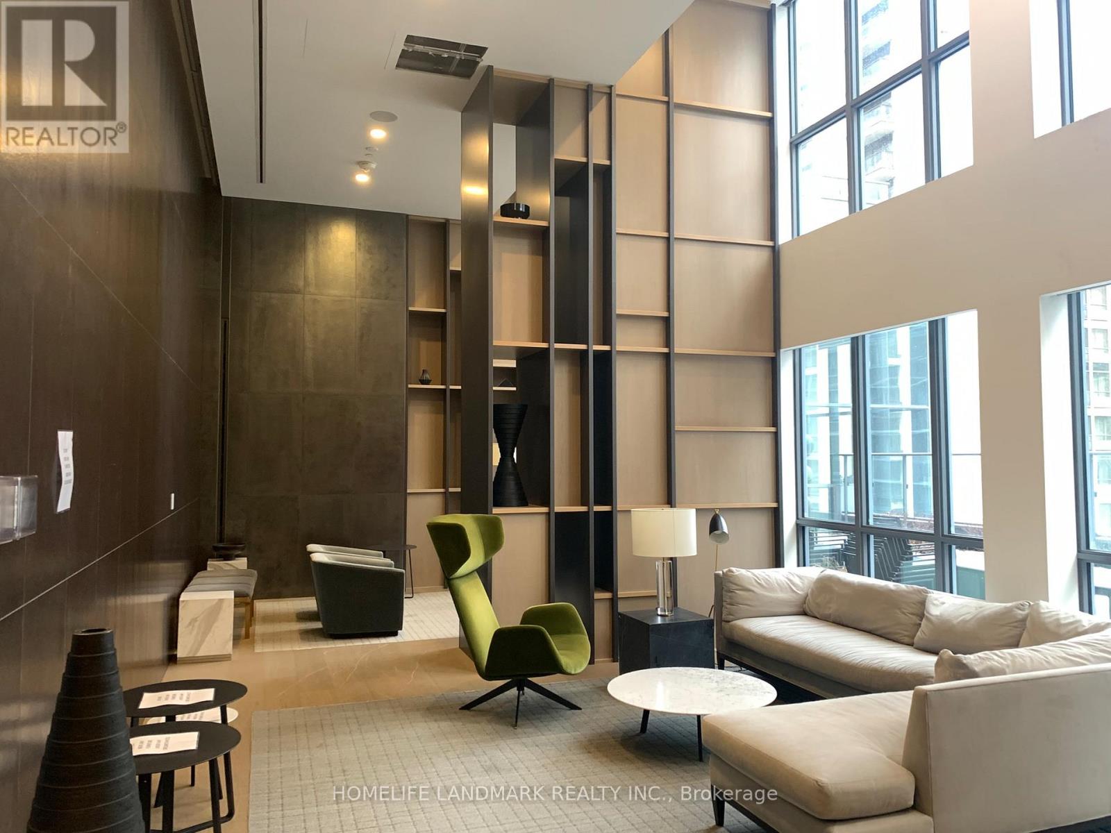 2701 - 7 Grenville Street, Toronto, Ontario  M4Y 1A1 - Photo 16 - C12646656