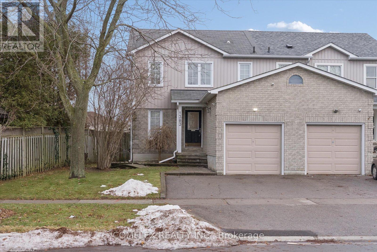1303 CHARTER CRESCENT, Oshawa, Ontario