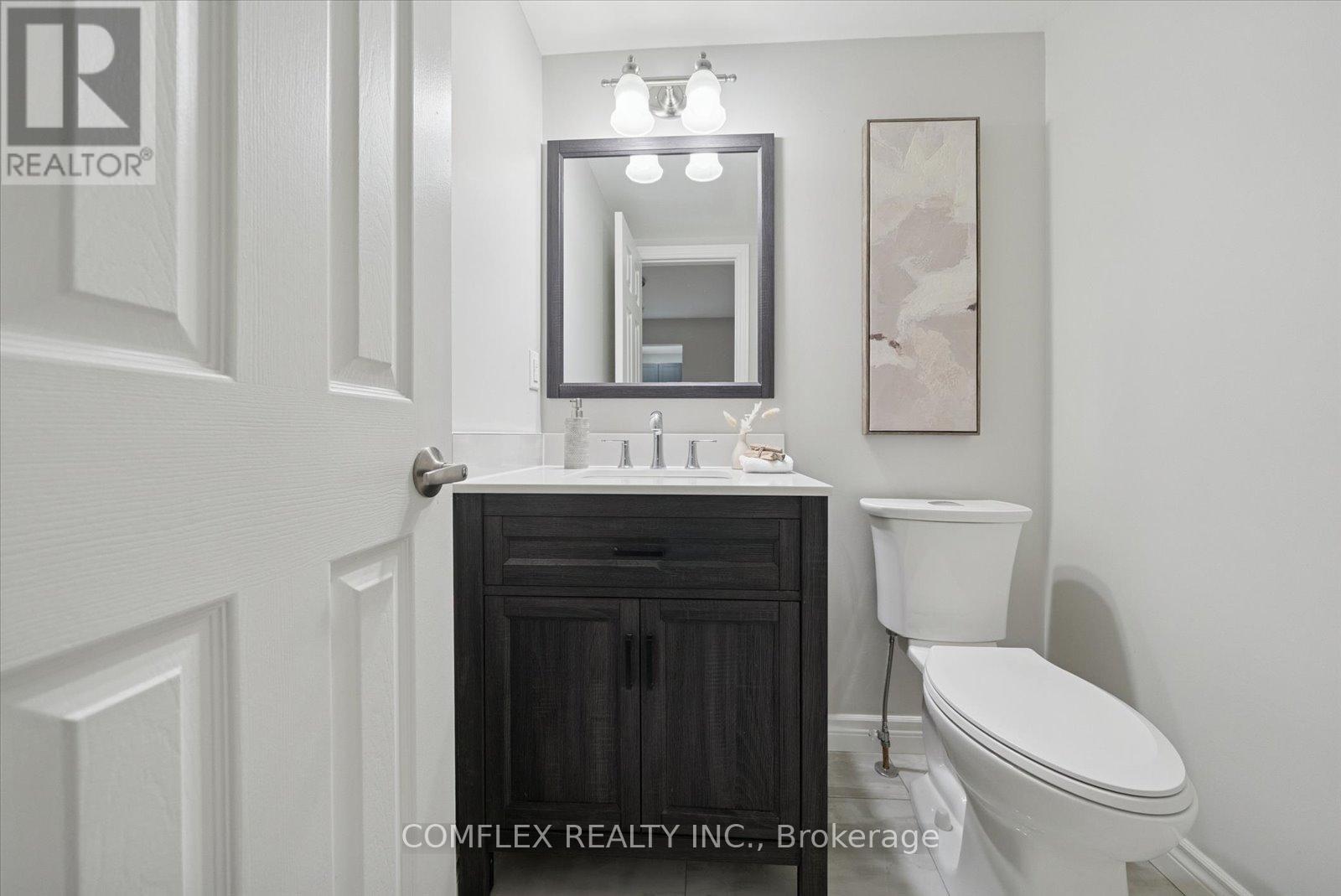 1303 Charter Crescent, Oshawa, Ontario  L1J 8K9 - Photo 16 - E12646560