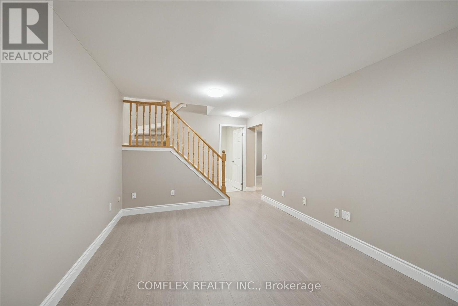 1303 Charter Crescent, Oshawa, Ontario  L1J 8K9 - Photo 28 - E12646560