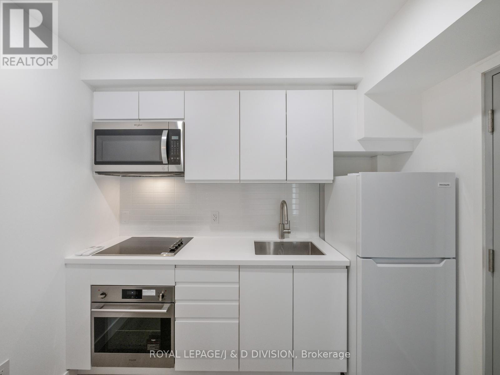 G2 - 325 Sammon Avenue, Toronto, Ontario  M4J 2A1 - Photo 5 - E12646604