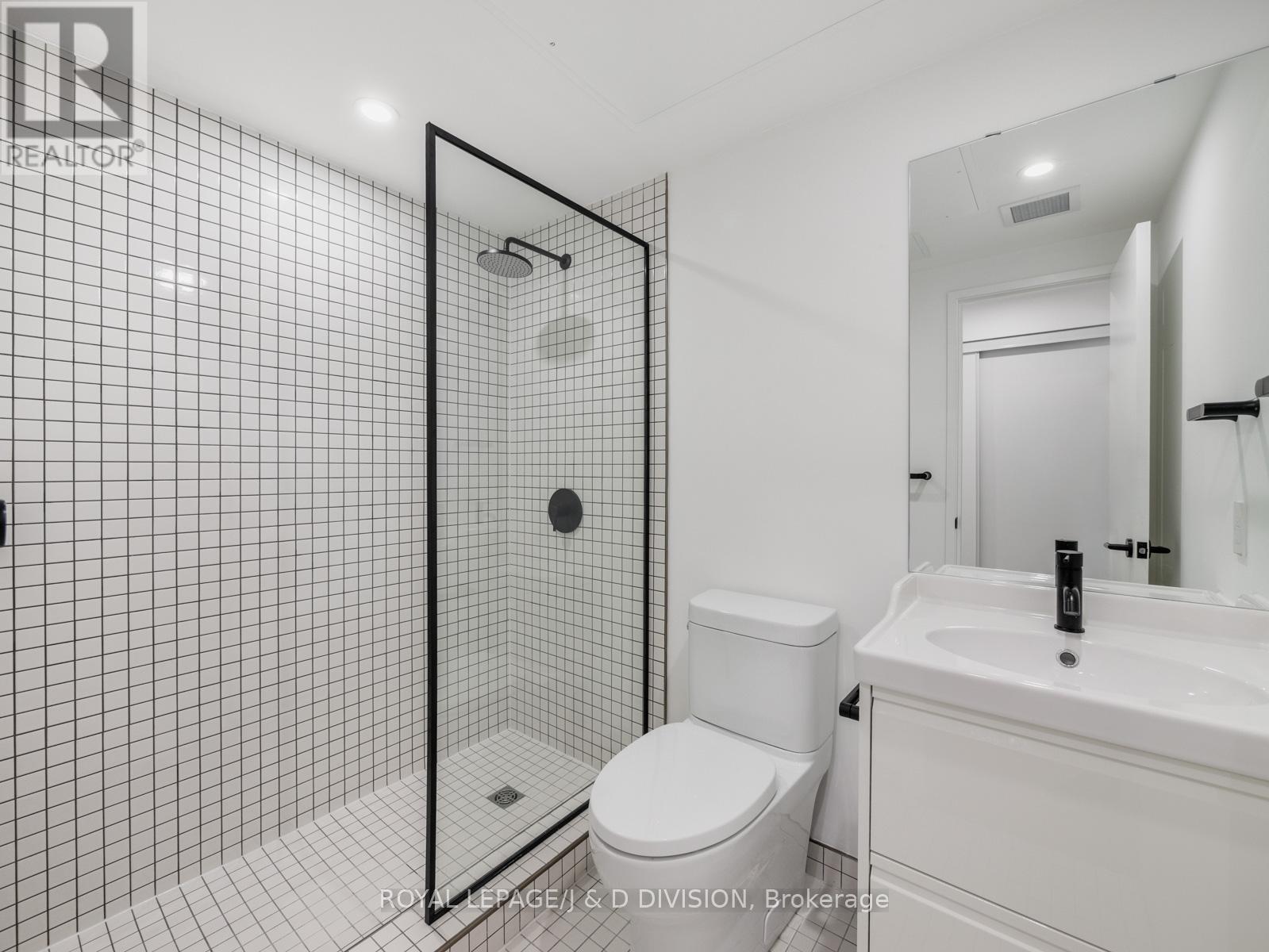 G1 - 325 Sammon Avenue, Toronto, Ontario  M4J 2A1 - Photo 13 - E12646610