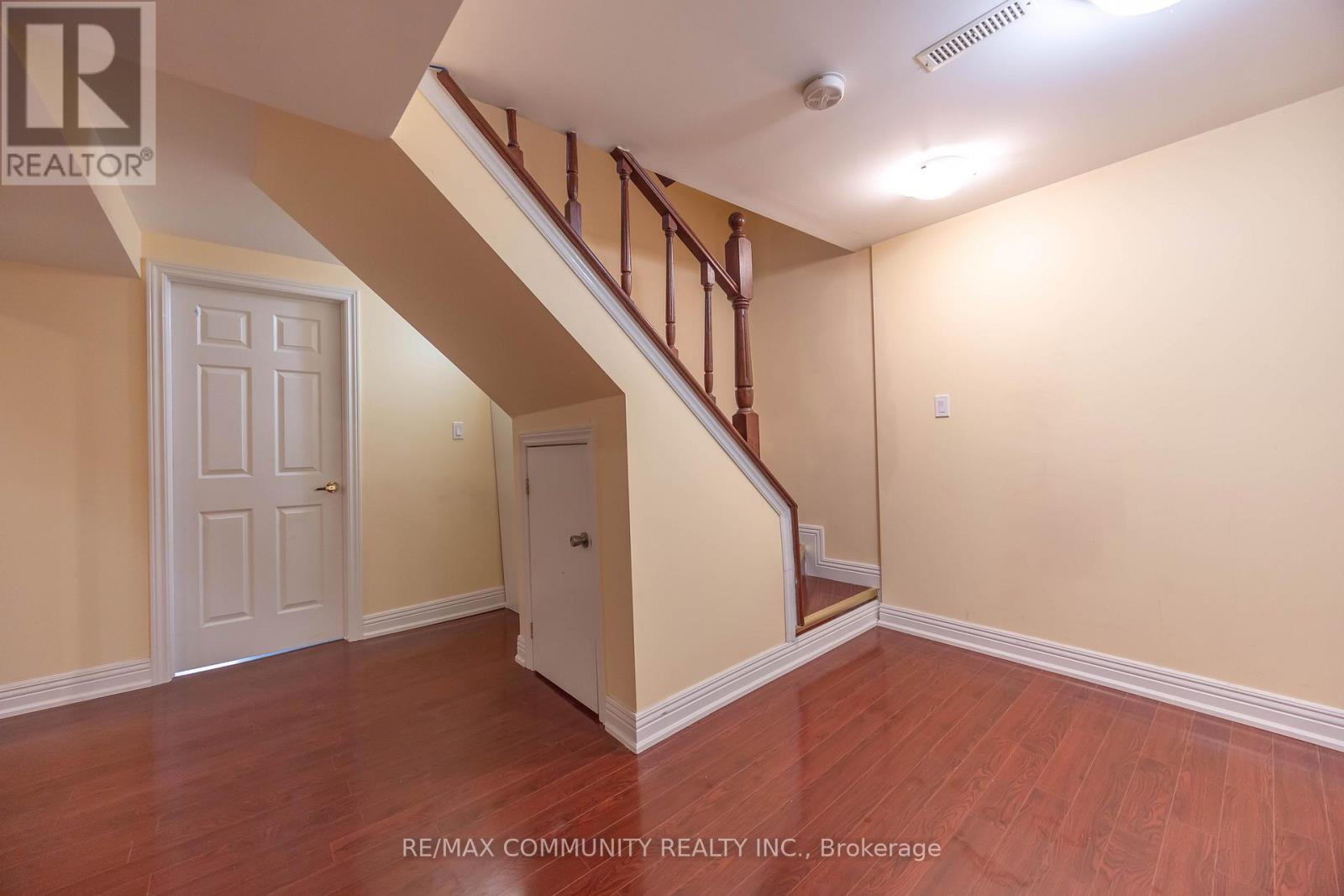 3 Grosbeak Crescent, Toronto, Ontario  M1X 1X1 - Photo 5 - E12646636