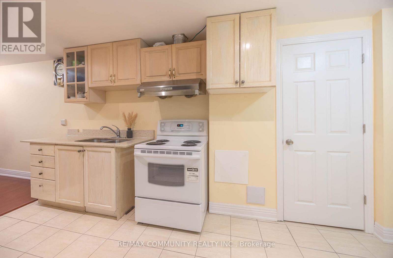 3 Grosbeak Crescent, Toronto, Ontario  M1X 1X1 - Photo 7 - E12646636