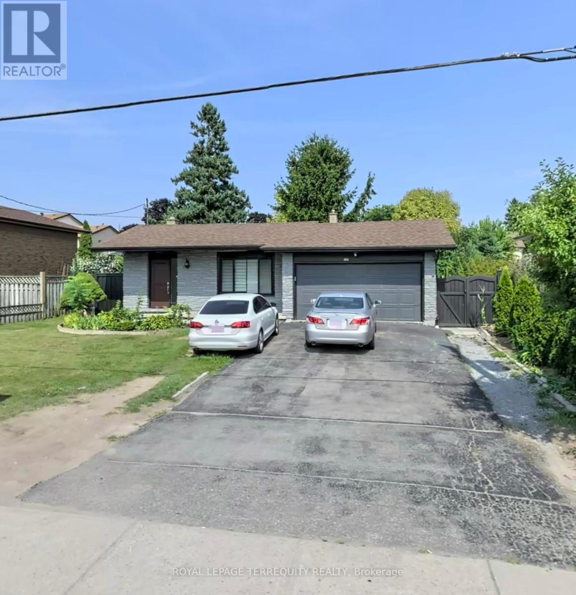 109 THICKSON ROAD S, Whitby, Ontario