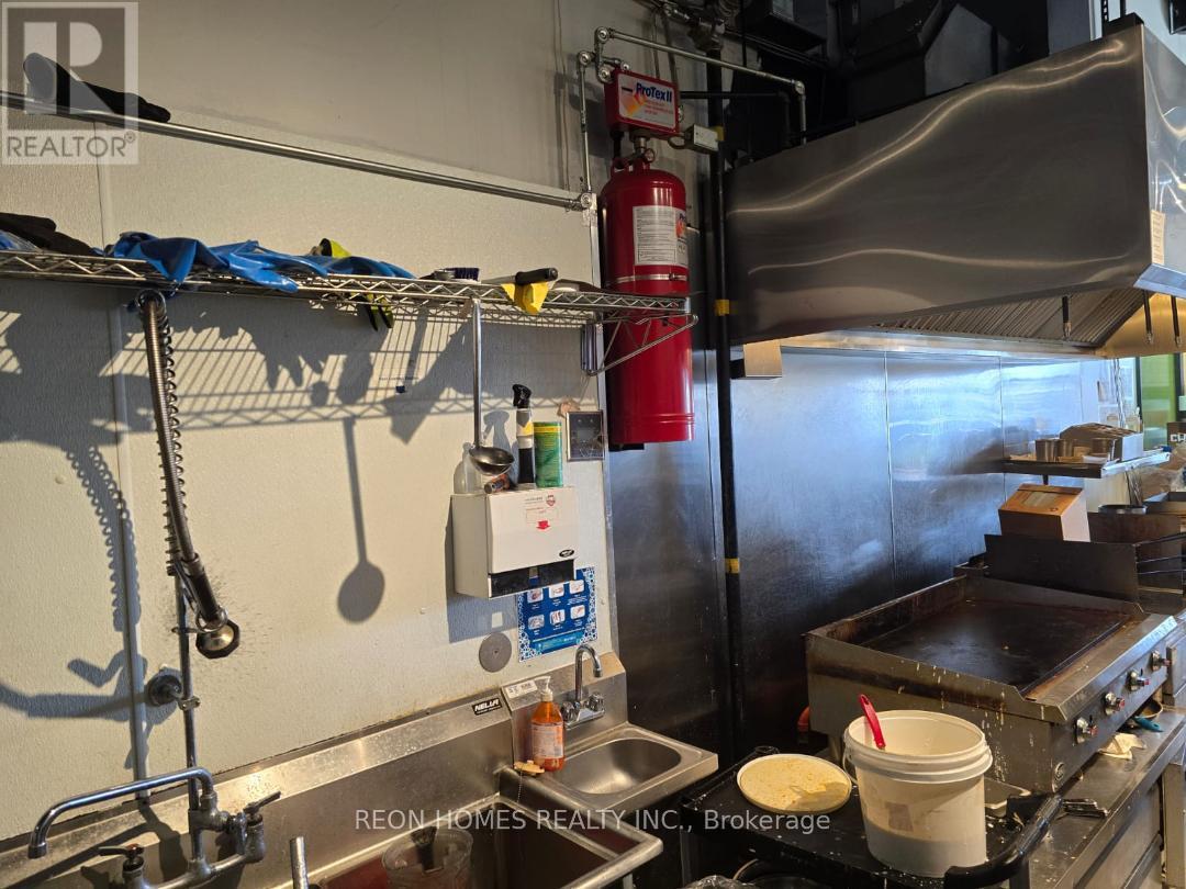 B3 - 170 Kingston Road E, Ajax, Ontario  L1Z 0C7 - Photo 10 - E12646648