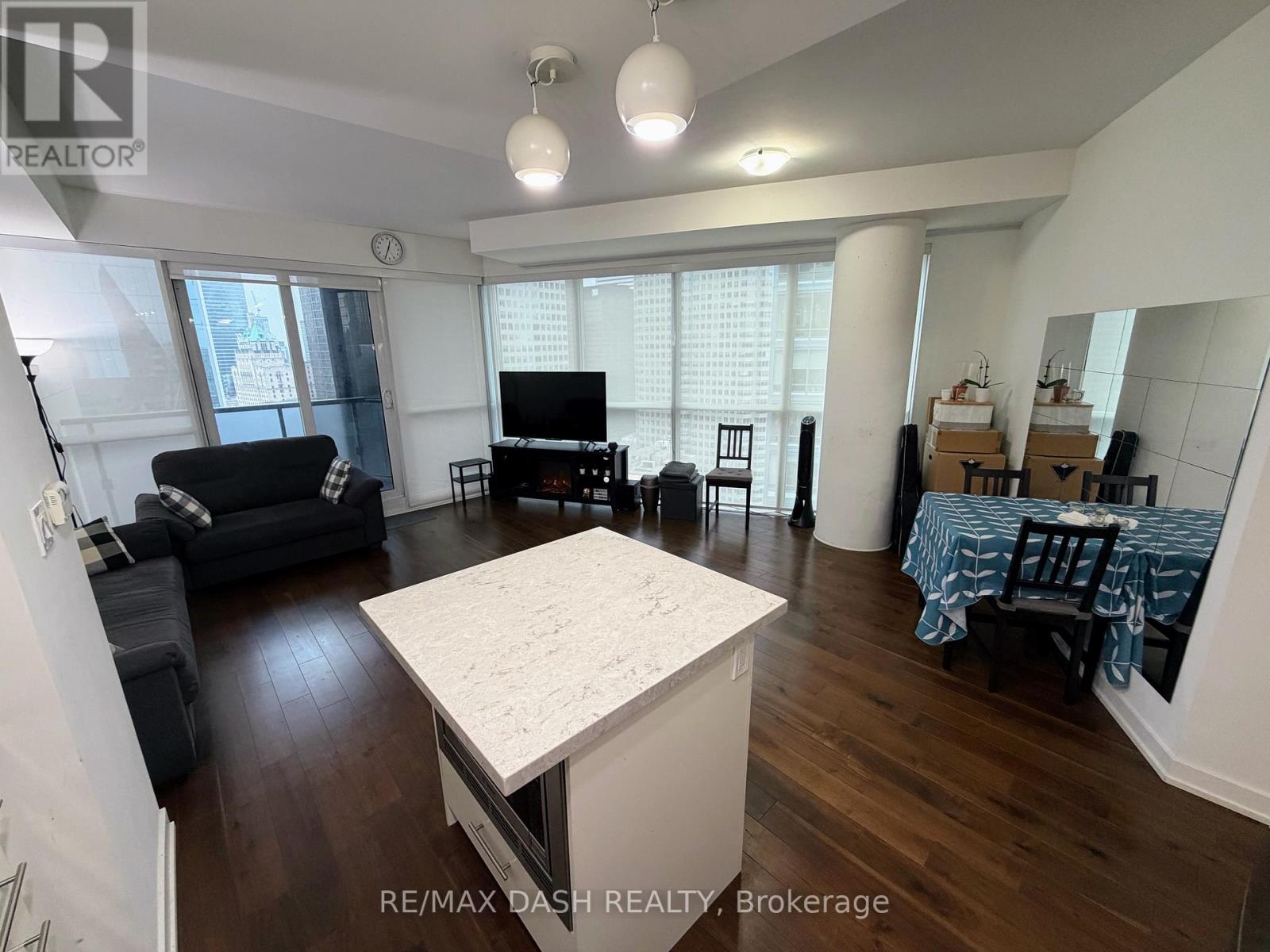 3204 - 1 The Esplanade Street, Toronto, Ontario  M5E 0A8 - Photo 10 - C12532936