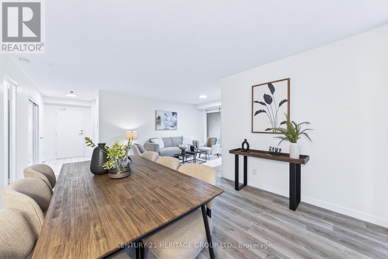 319 - 32 Clarissa Drive, Richmond Hill, Ontario  L4C 9R7 - Photo 25 - N12646550