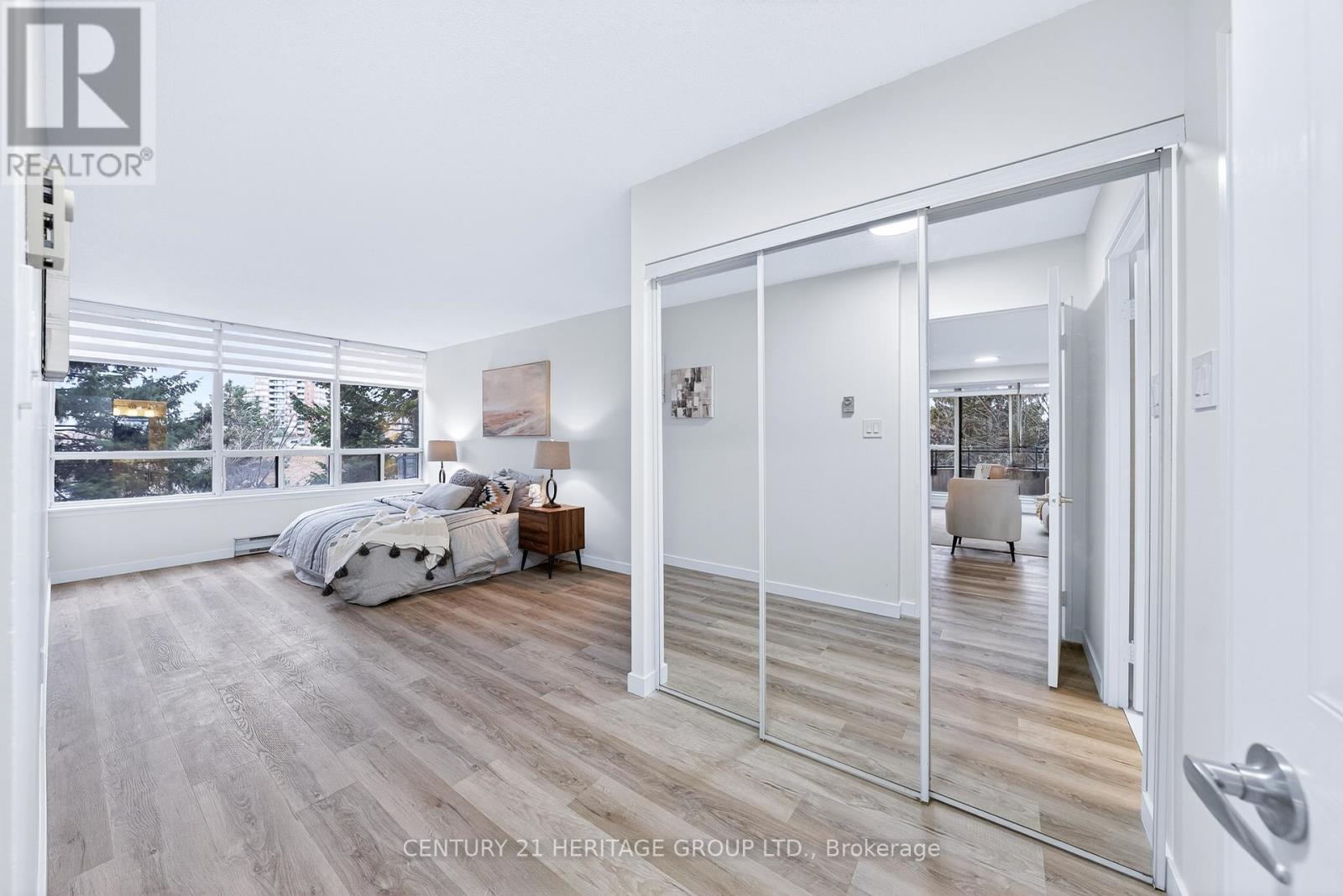 319 - 32 Clarissa Drive, Richmond Hill, Ontario  L4C 9R7 - Photo 26 - N12646550