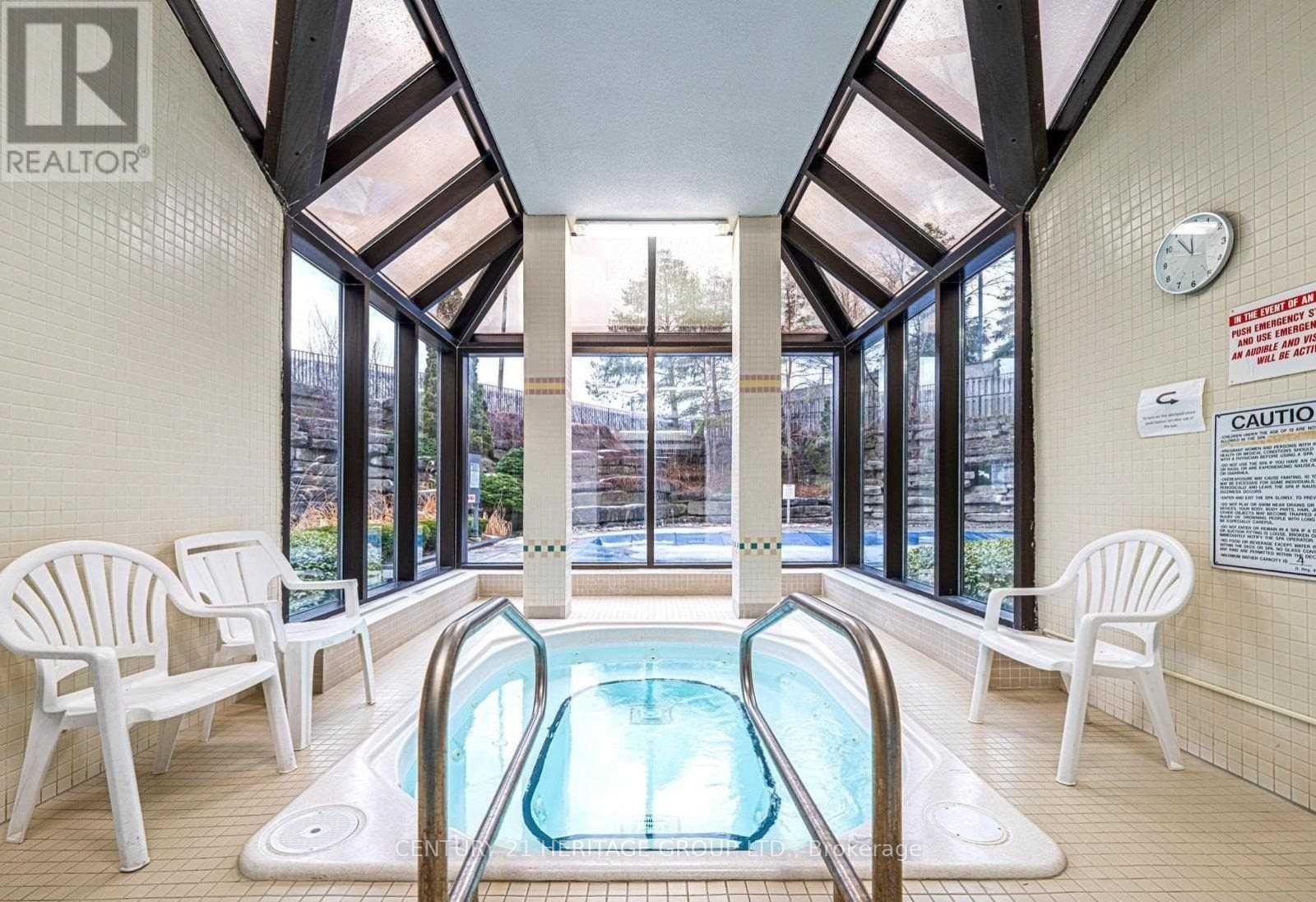 319 - 32 Clarissa Drive, Richmond Hill, Ontario  L4C 9R7 - Photo 41 - N12646550