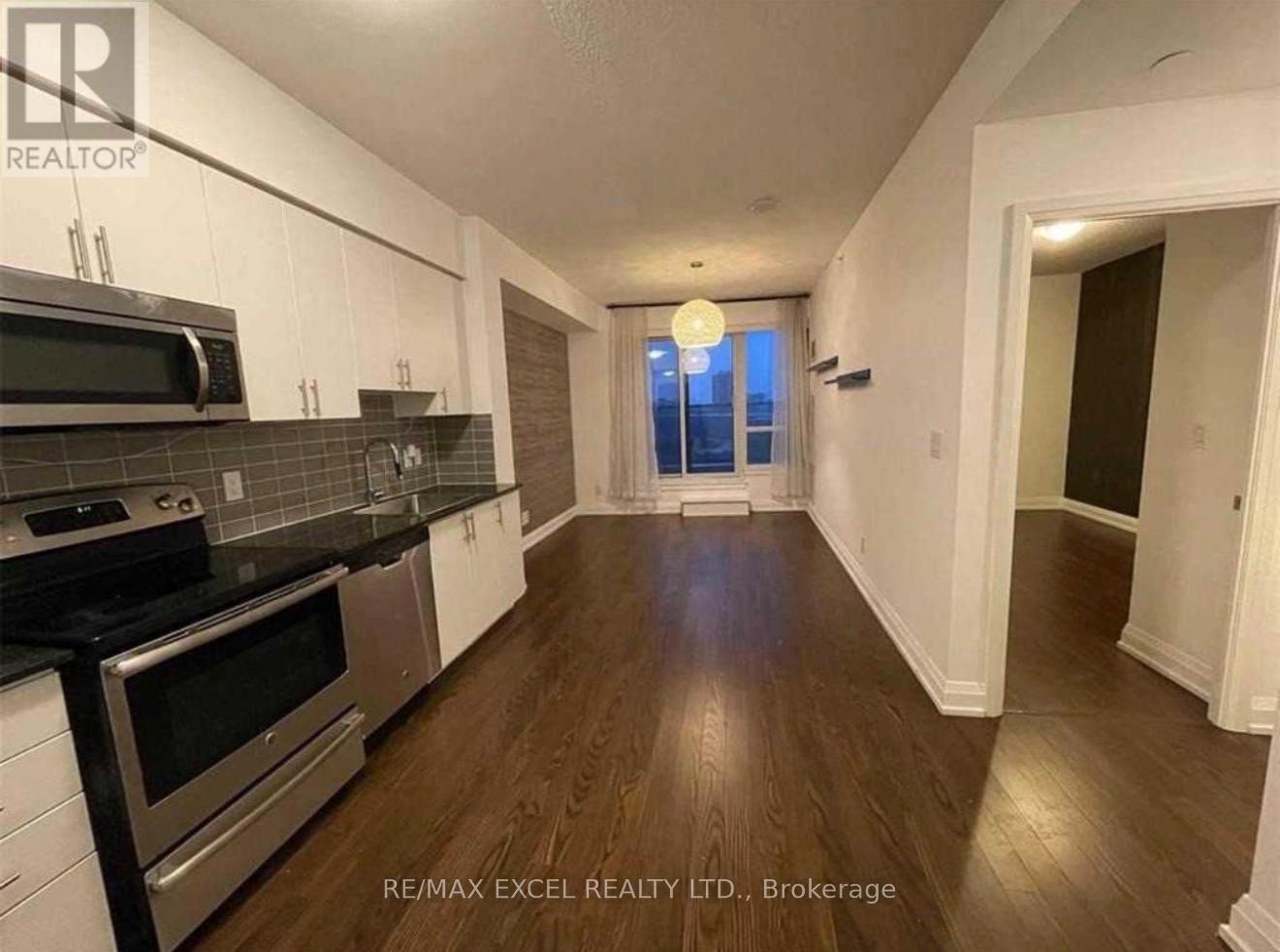 1011 - 7171 Yonge Street, Markham, Ontario  L3T 0C5 - Photo 2 - N12646574