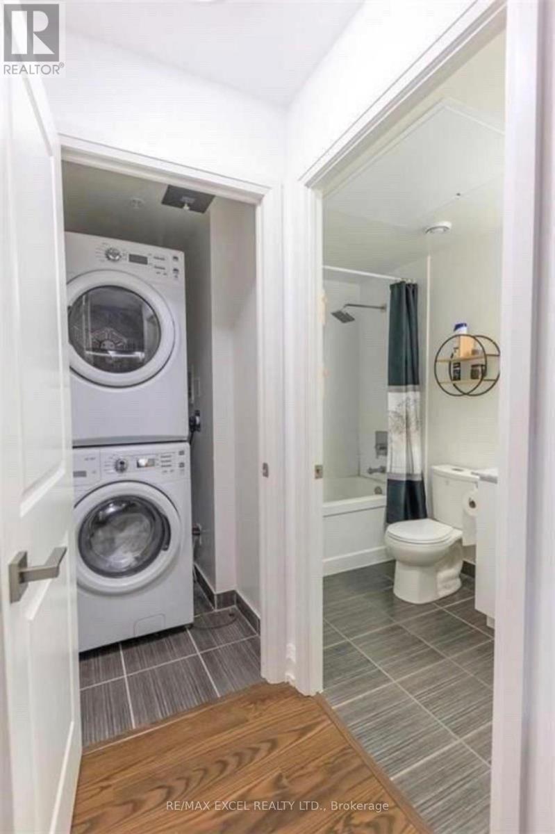 1011 - 7171 Yonge Street, Markham, Ontario  L3T 0C5 - Photo 5 - N12646574