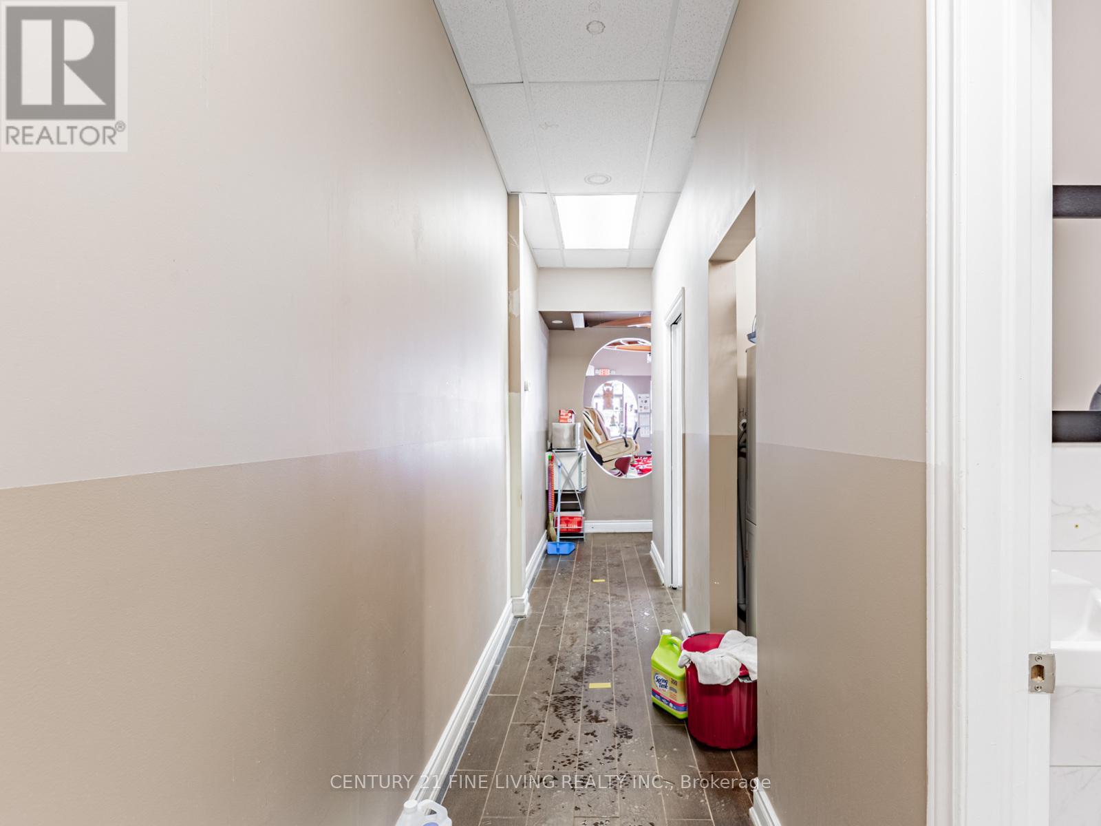 7 - 4101 Rutherford Road, Vaughan, Ontario  L4L 0K1 - Photo 19 - N12646592