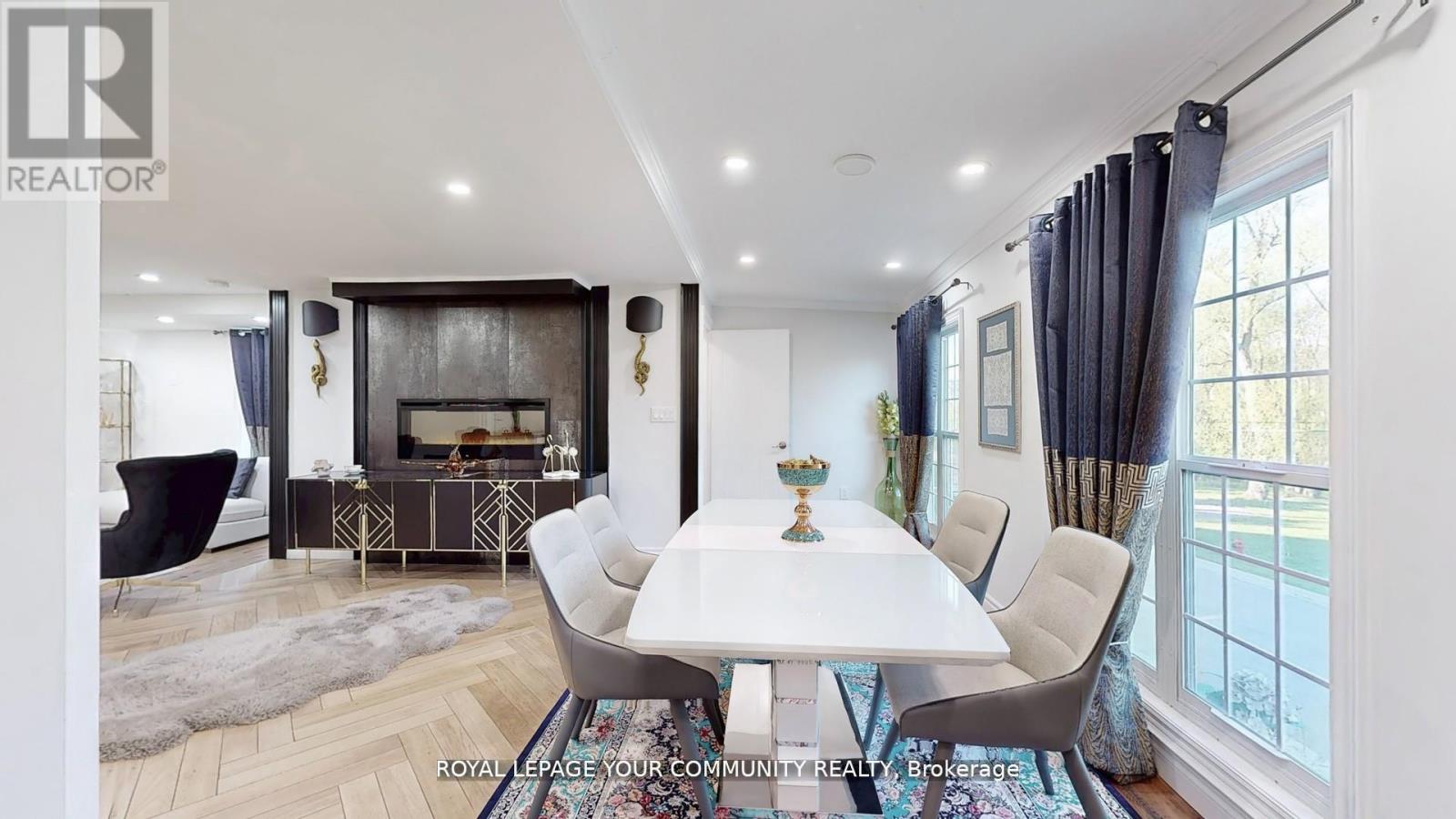 64 Machell Avenue, Aurora, Ontario  L4G 2R7 - Photo 14 - N12646608