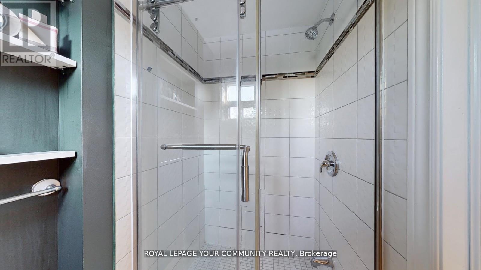 64 Machell Avenue, Aurora, Ontario  L4G 2R7 - Photo 17 - N12646608