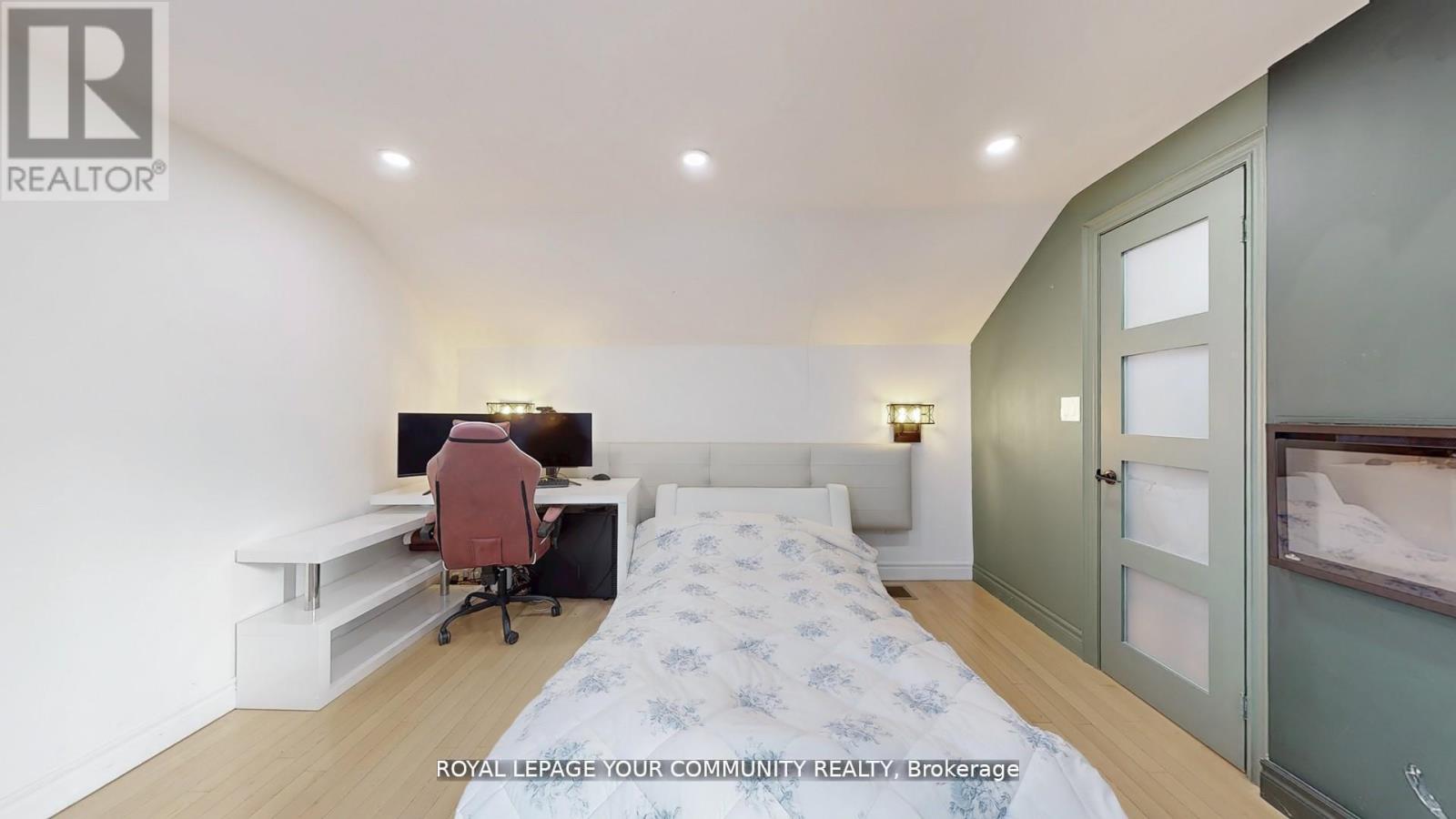 64 Machell Avenue, Aurora, Ontario  L4G 2R7 - Photo 26 - N12646608