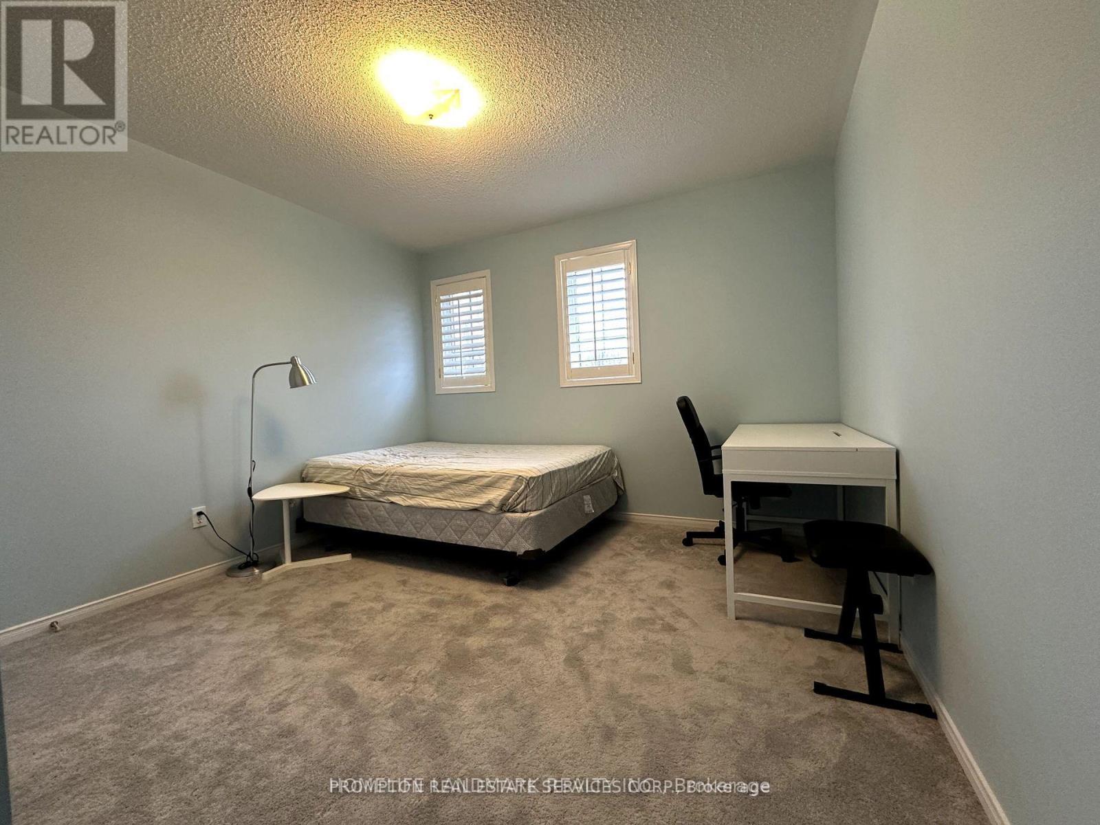 236 Everett Street, Markham, Ontario  L6E 1S9 - Photo 9 - N12646642