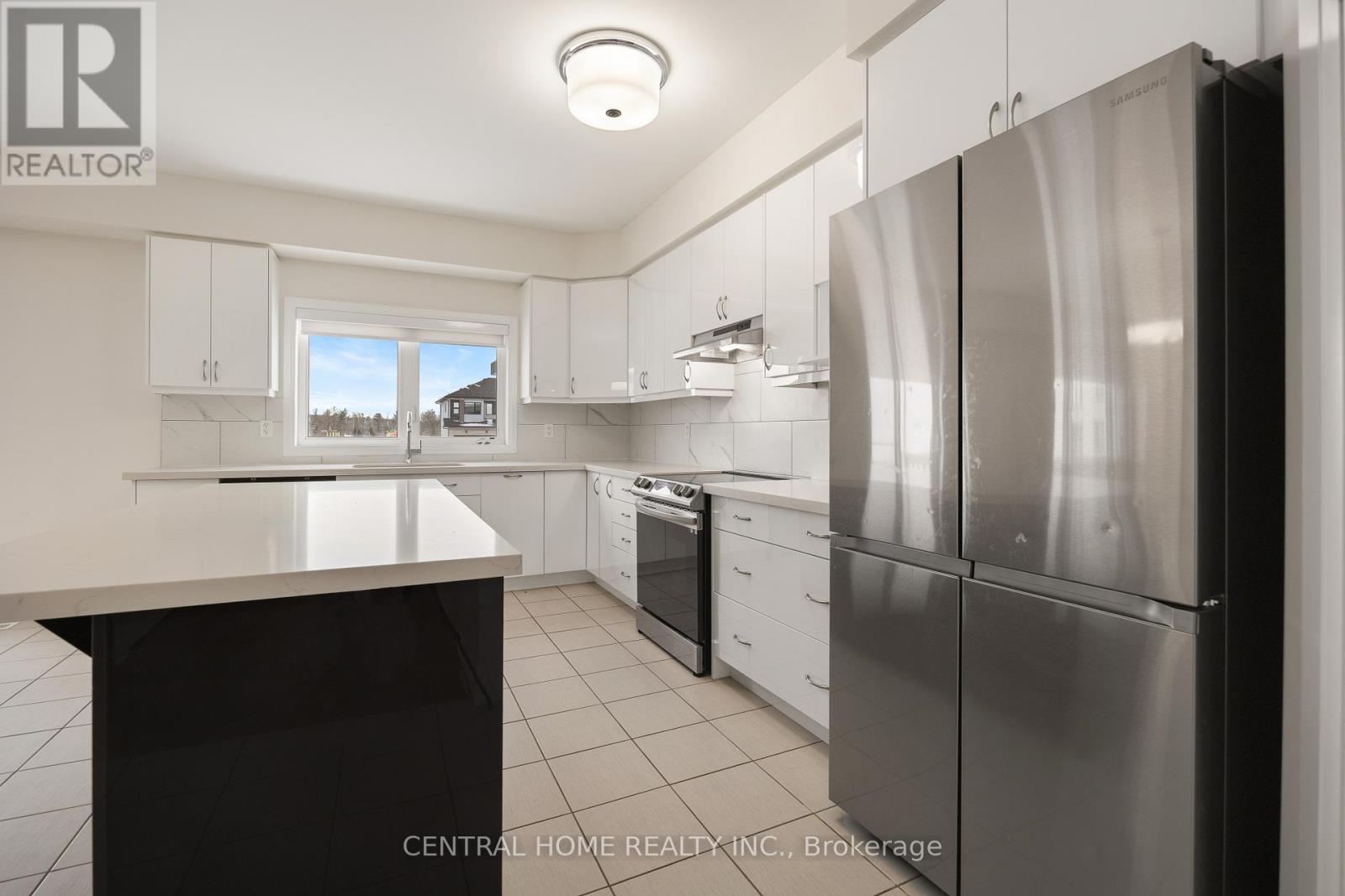 3773 Sunbank Crescent, Severn, Ontario  L3V 6H3 - Photo 14 - S12523854