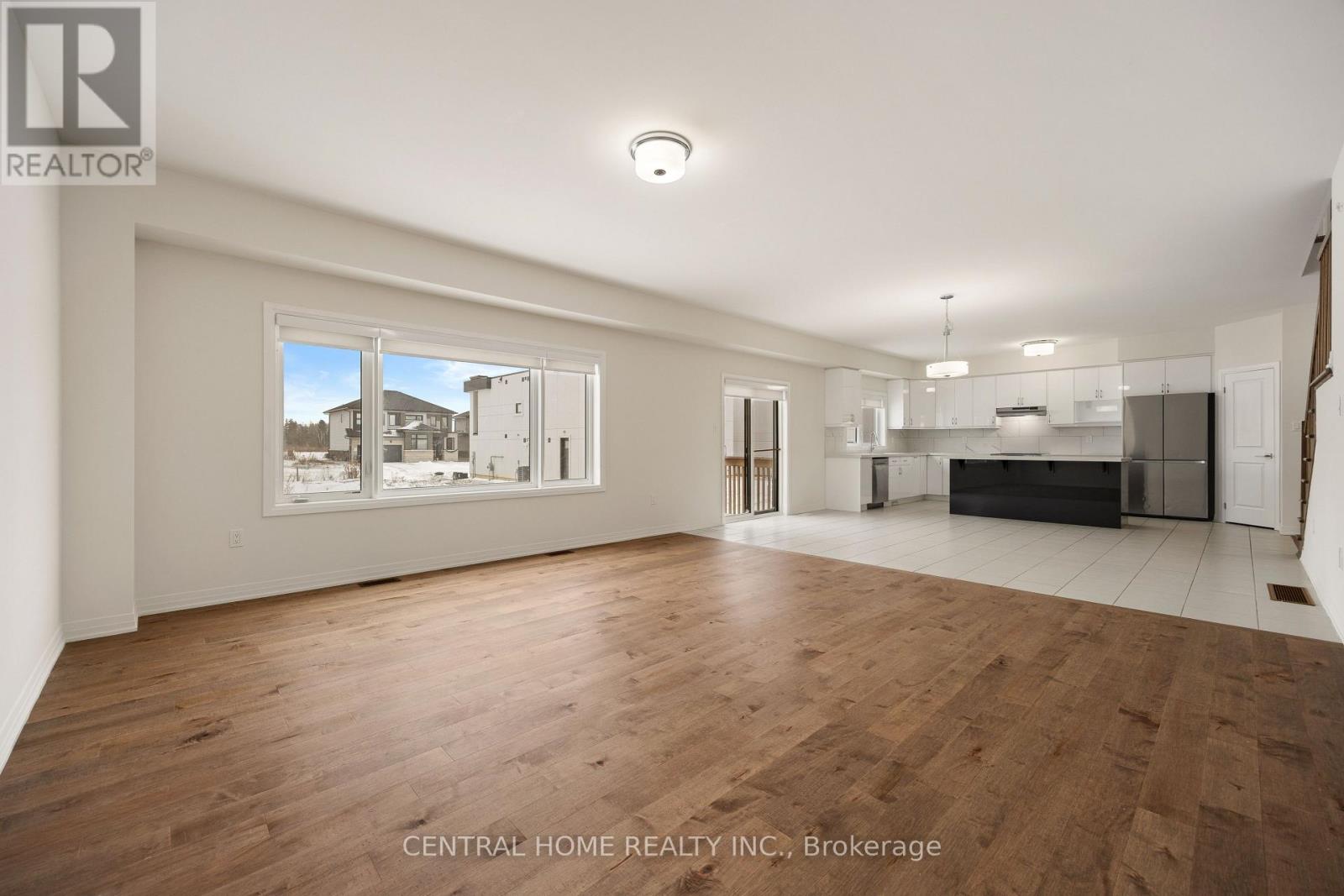 3773 Sunbank Crescent, Severn, Ontario  L3V 6H3 - Photo 10 - S12523854