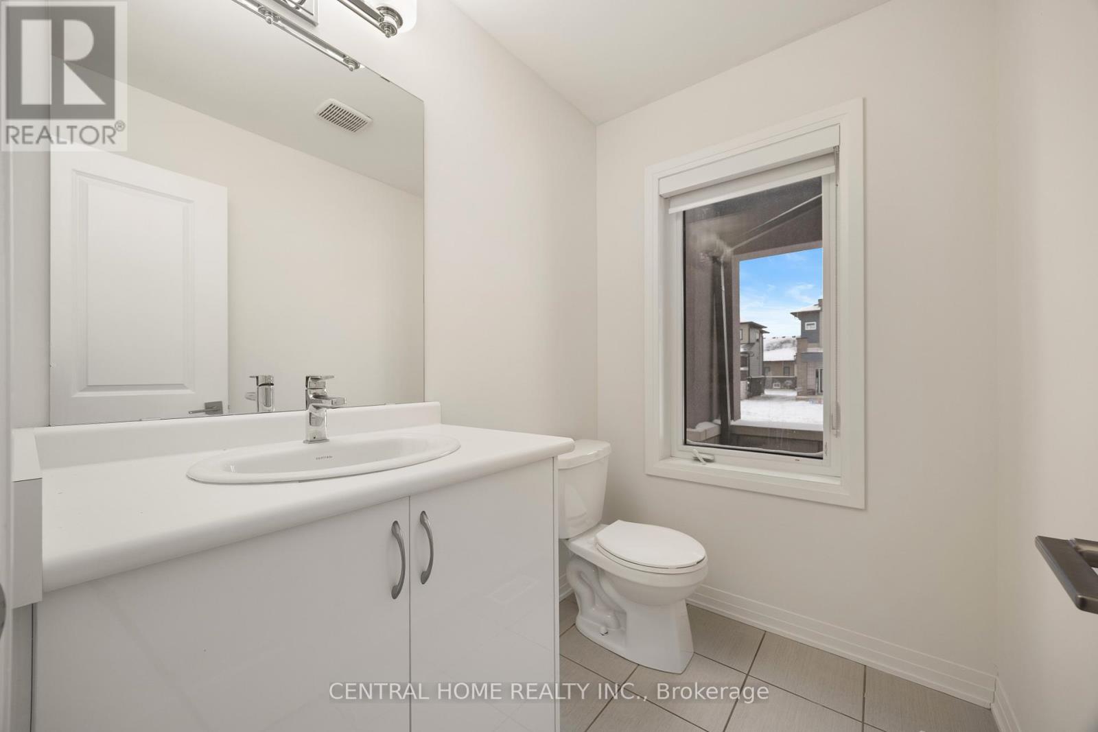 3773 Sunbank Crescent, Severn, Ontario  L3V 6H3 - Photo 19 - S12523854