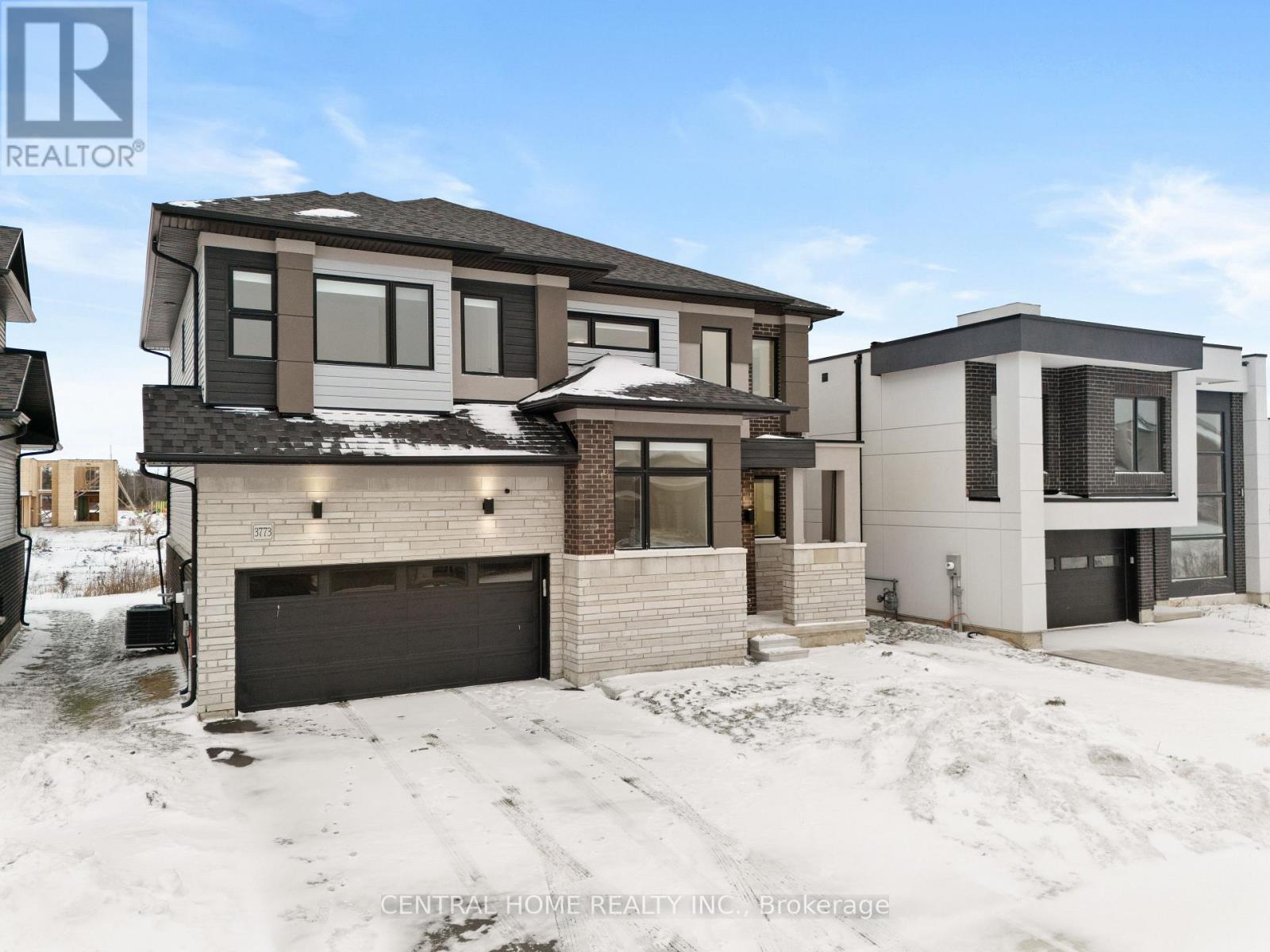 3773 Sunbank Crescent, Severn, Ontario  L3V 6H3 - Photo 3 - S12523854