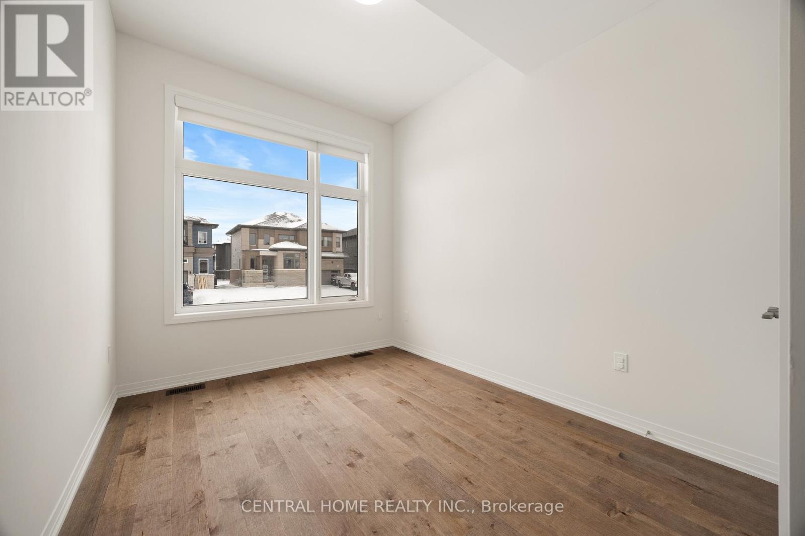 3773 Sunbank Crescent, Severn, Ontario  L3V 6H3 - Photo 5 - S12523854