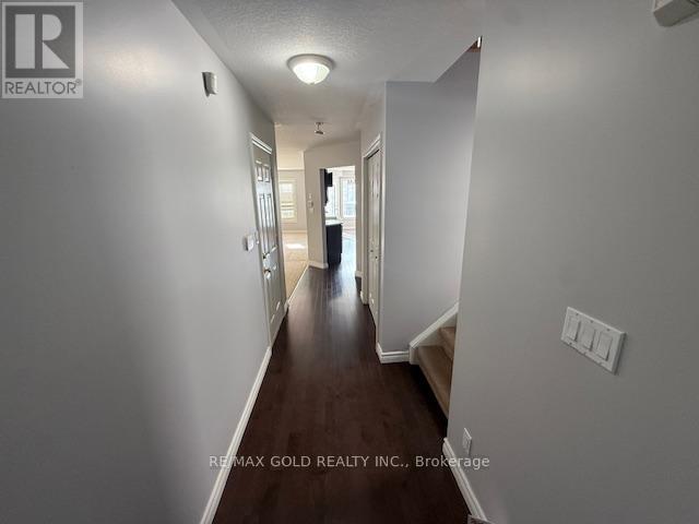 758 Grand Banks Drive, Waterloo, Ontario  N2K 4N3 - Photo 3 - X12646160