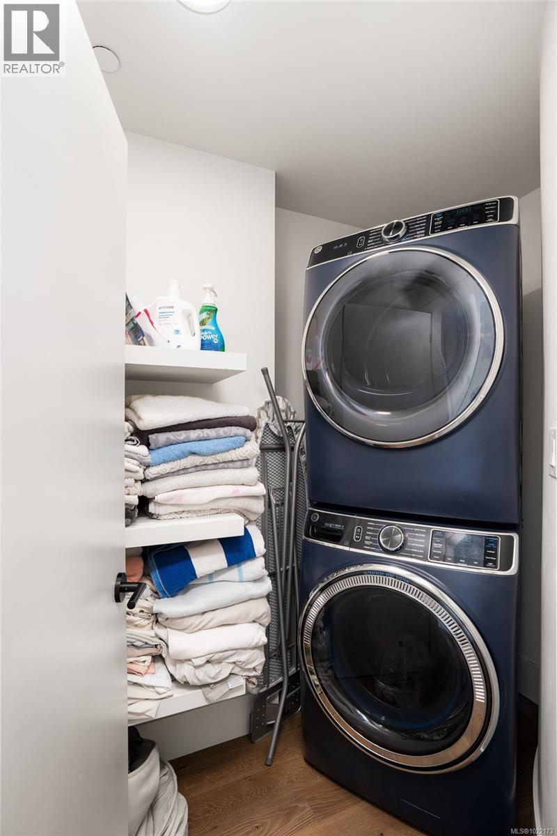 416 1335 Bear Mountain Pkwy, Langford, British Columbia  V9B 6T9 - Photo 33 - 1022173