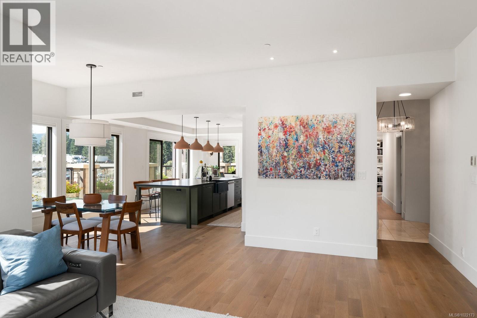 416 1335 Bear Mountain Pkwy, Langford, British Columbia  V9B 6T9 - Photo 7 - 1022173