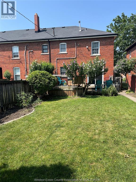 1084 Monmouth, Windsor, Ontario  N8Y 3L7 - Photo 11 - 25031960
