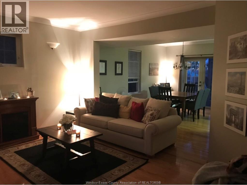 1084 Monmouth, Windsor, Ontario  N8Y 3L7 - Photo 16 - 25031960