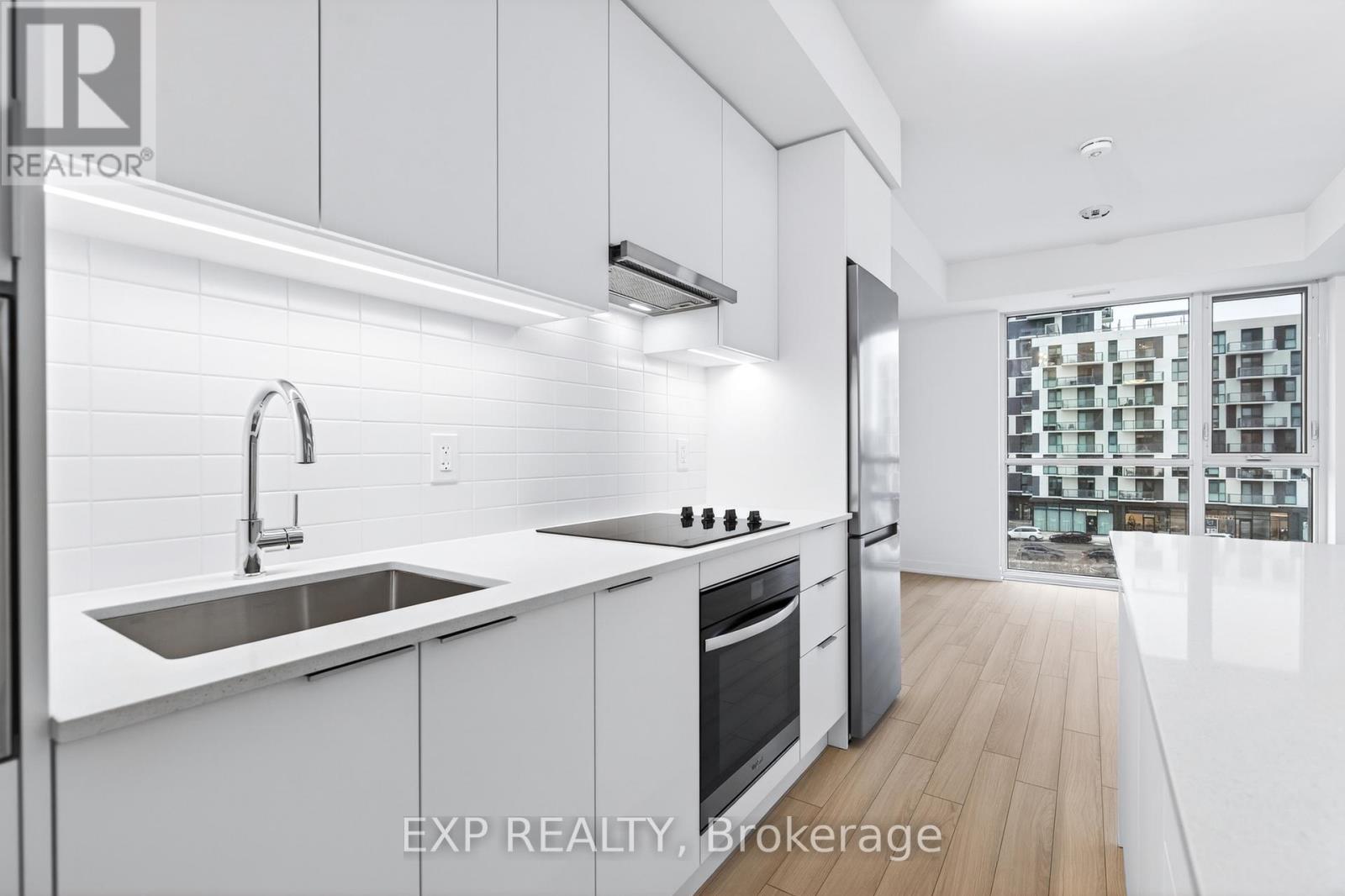 3079 Trafalgar Road, Oakville, Ontario  L6H 8C5 - Photo 23 - W12646540