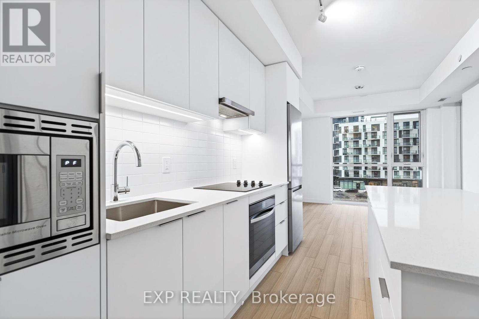 3079 Trafalgar Road, Oakville, Ontario  L6H 8C5 - Photo 24 - W12646540