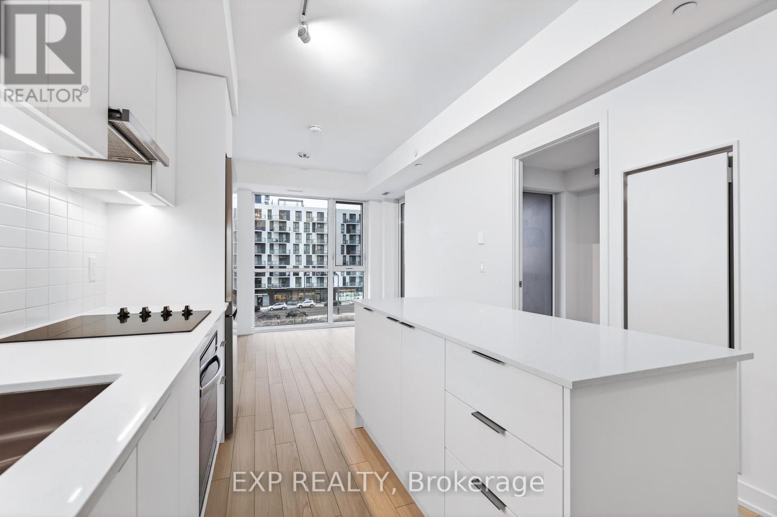 3079 Trafalgar Road, Oakville, Ontario  L6H 8C5 - Photo 25 - W12646540