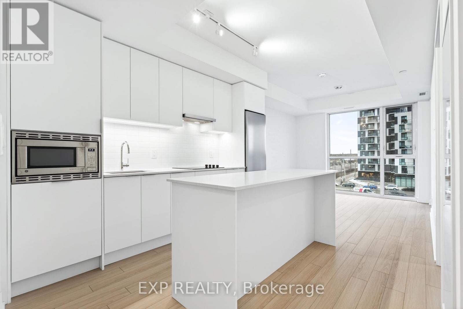 3079 Trafalgar Road, Oakville, Ontario  L6H 8C5 - Photo 28 - W12646540