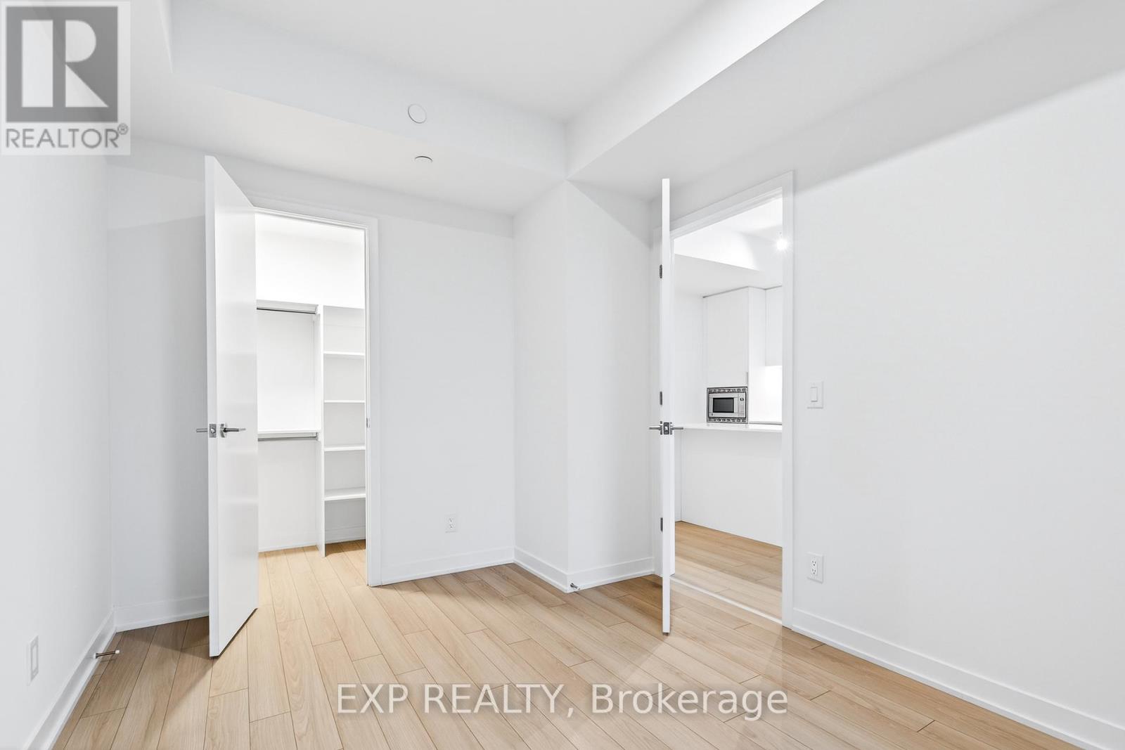 3079 Trafalgar Road, Oakville, Ontario  L6H 8C5 - Photo 44 - W12646540