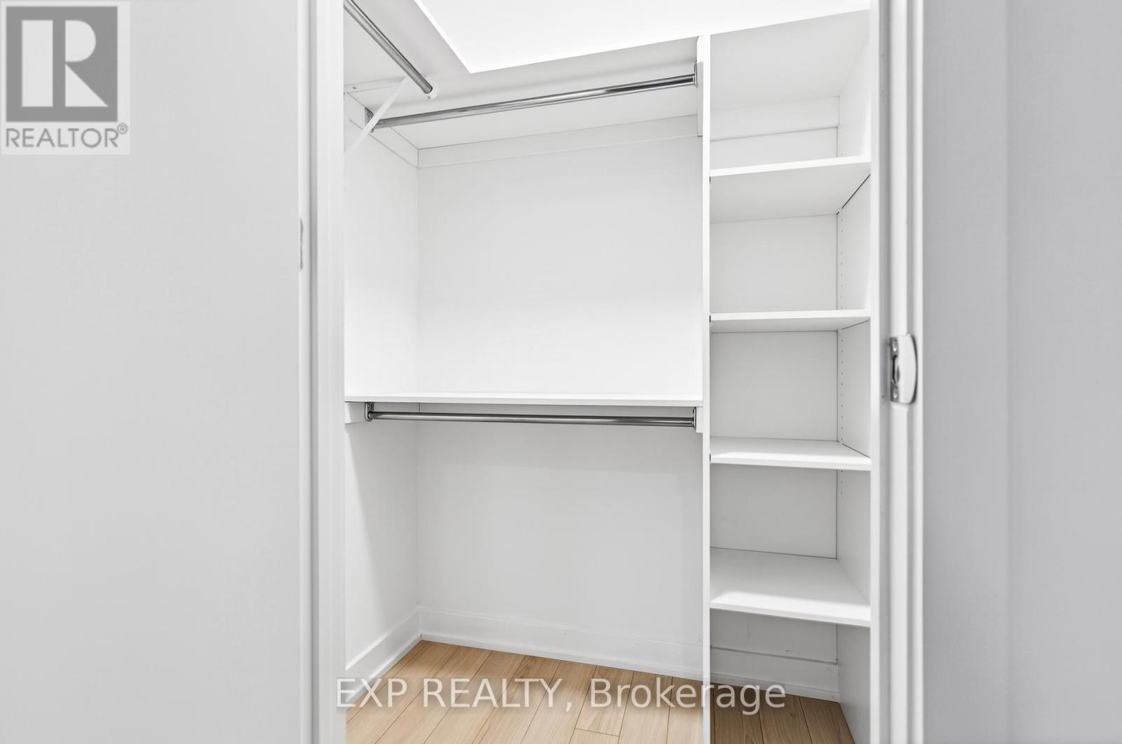 3079 Trafalgar Road, Oakville, Ontario  L6H 8C5 - Photo 45 - W12646540