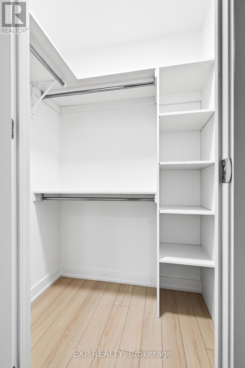 3079 Trafalgar Road, Oakville, Ontario  L6H 8C5 - Photo 46 - W12646540