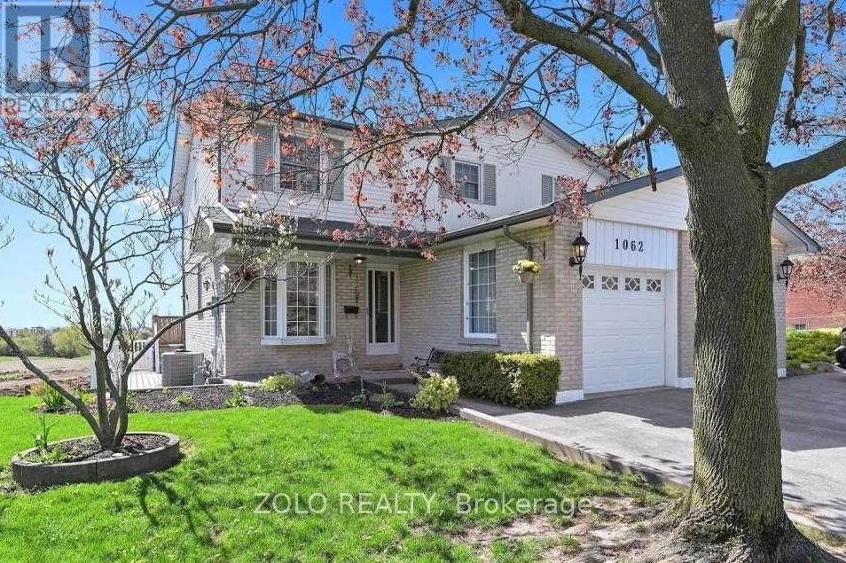 1062 Havendale Boulevard, Burlington, Ontario  L7P 3P8 - Photo 1 - W12646632